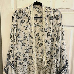 Free People M Flowy Bell Sleeve Blouse